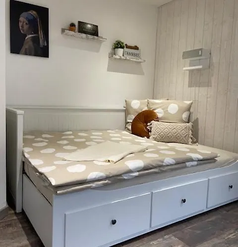 Charmant Studio Apartamento Le Breuil-en-Bessin